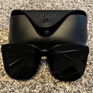 DIFF Gia Sunglasses